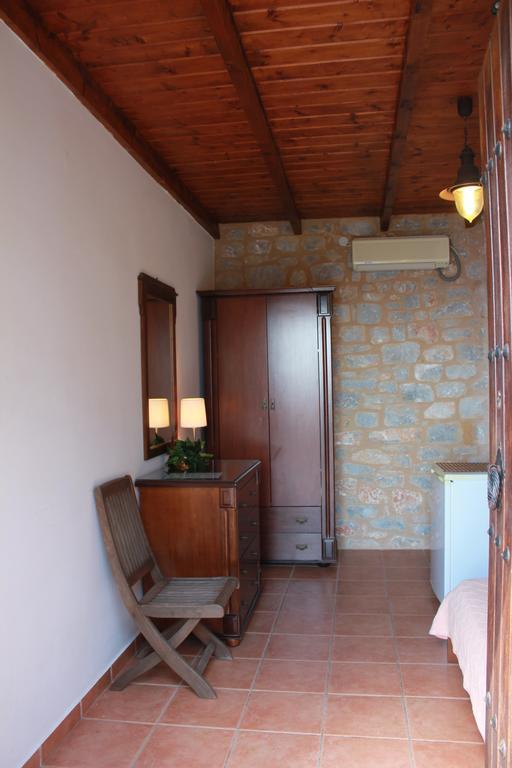 Lalloudes Seaside Accommodation Exo Nimfion 객실 사진