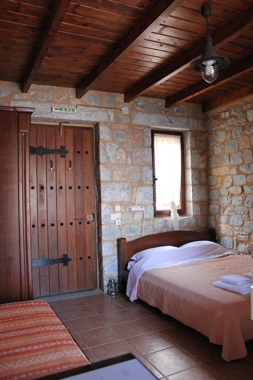 Lalloudes Seaside Accommodation Exo Nimfion 객실 사진