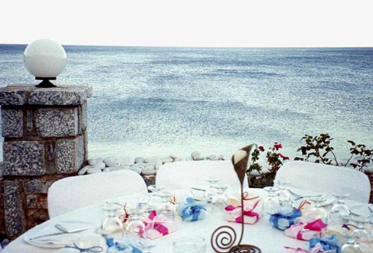 Lalloudes Seaside Accommodation Exo Nimfion 외부 사진